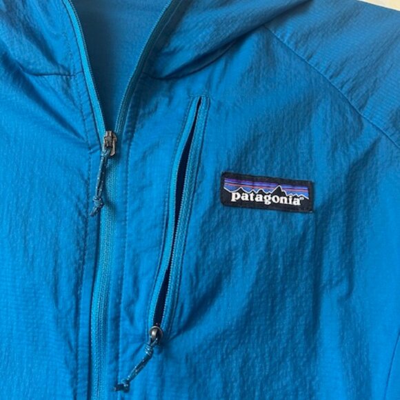 Patagonia Hooded Jacket - Picture 3 of 9